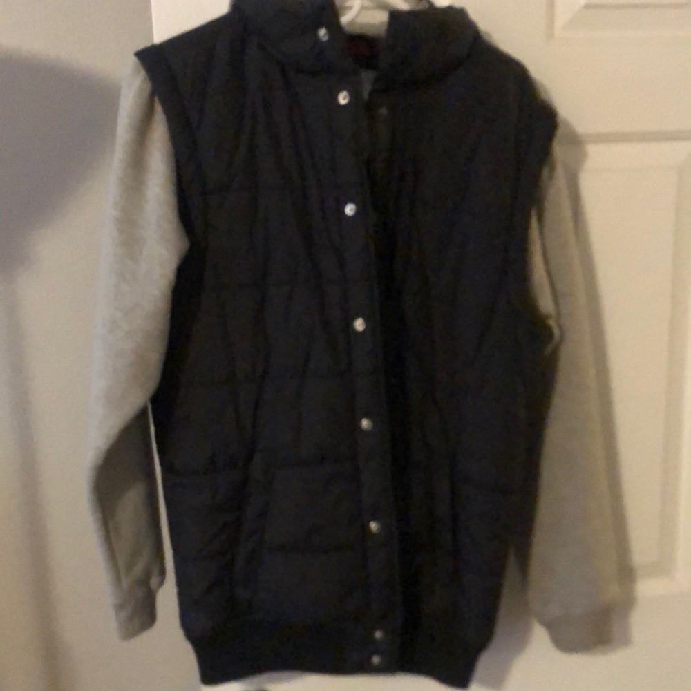 Matix puffy button up Hooded sweatshirt. Size small.